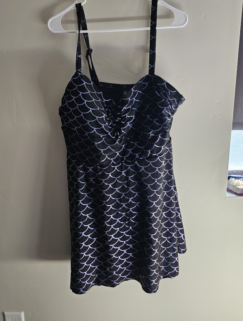 Black & Purple Mermaid-Scale Cami Swimsuit